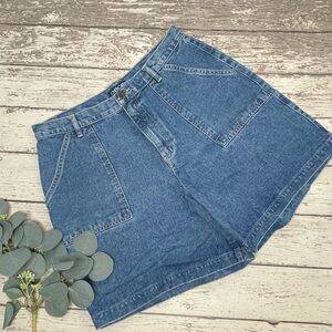 Cherokee Y2K Mom High Rise Jean Shorts